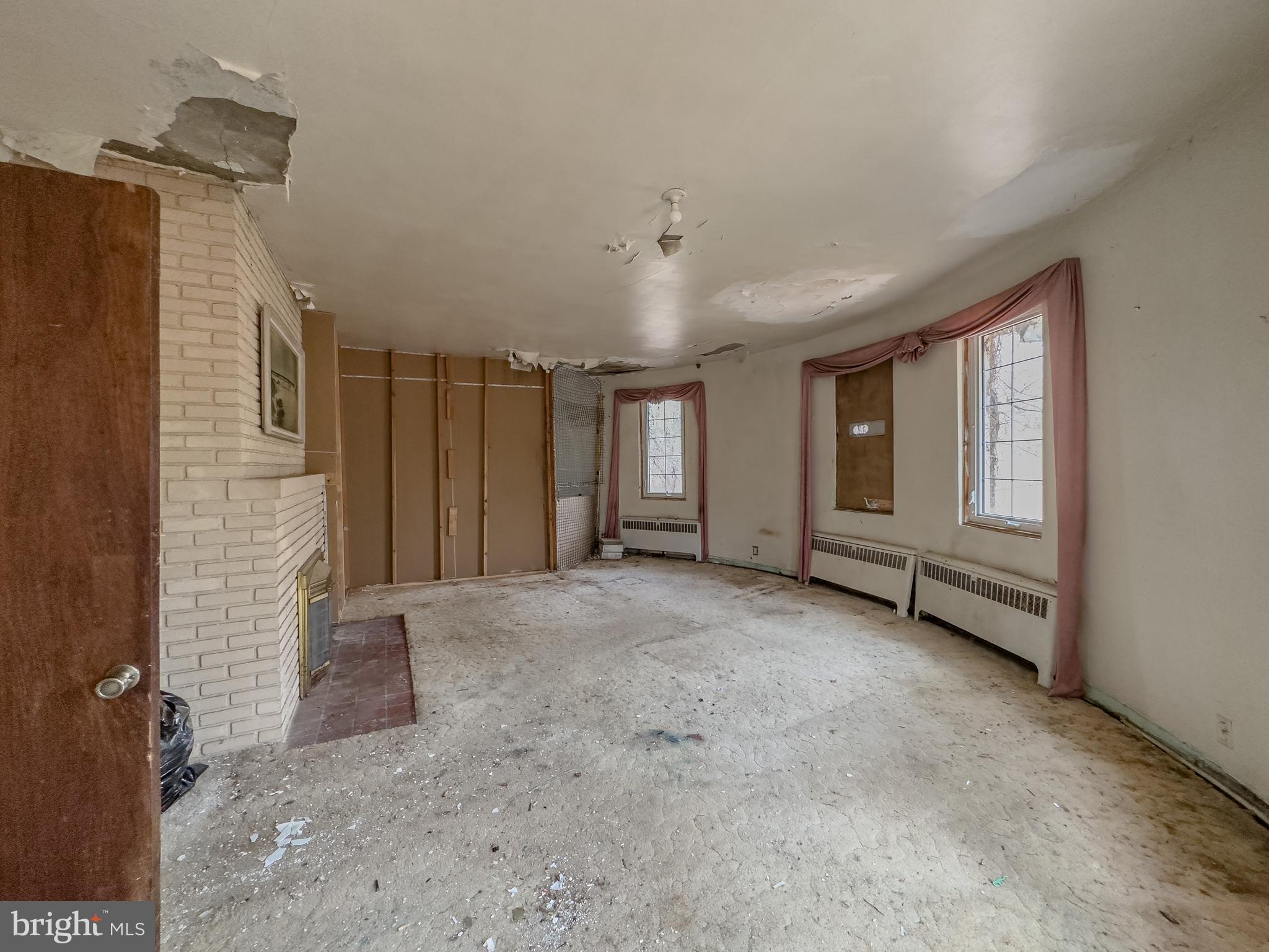 355 Penny Ln