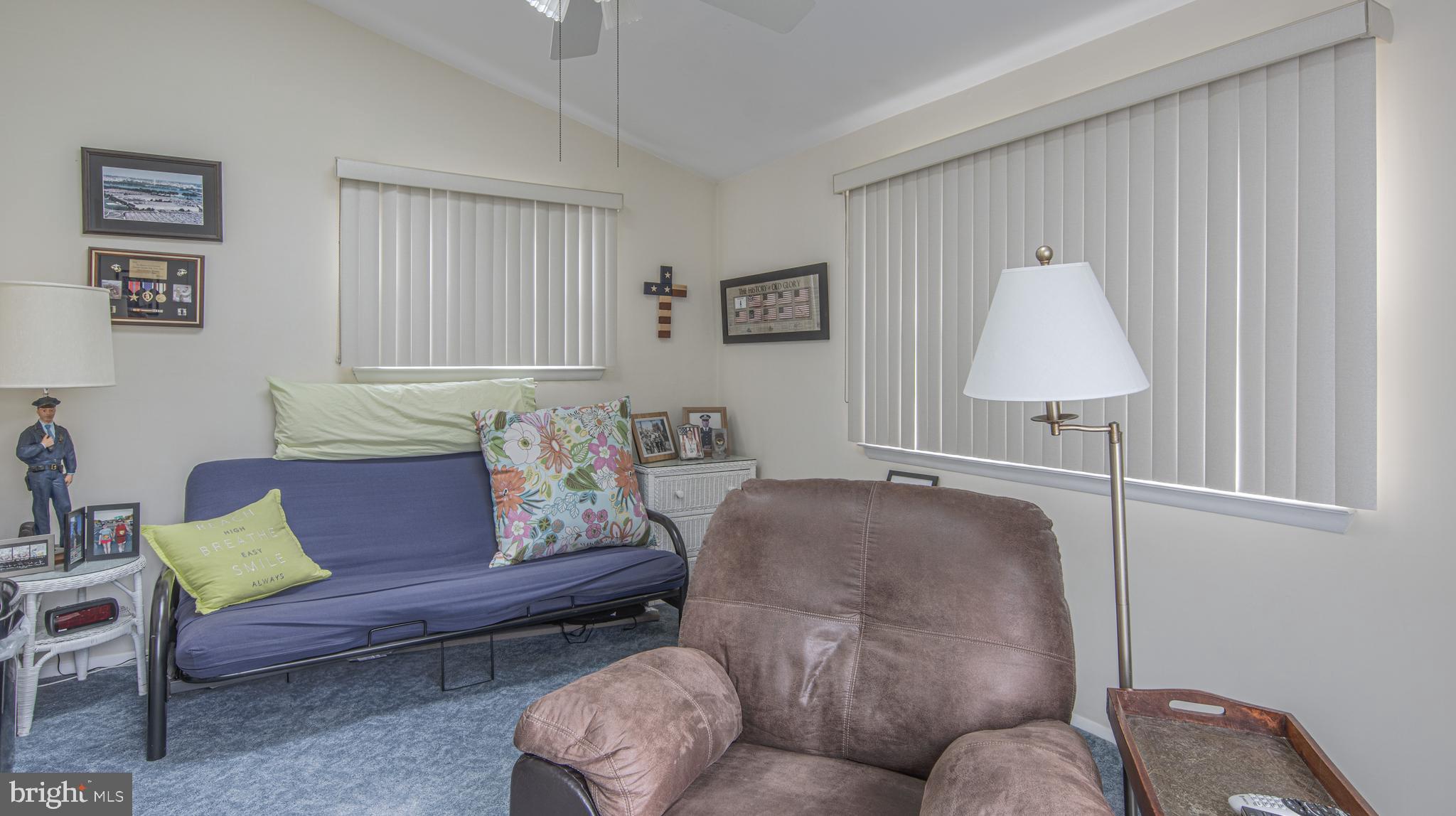 35 Greentree Rd