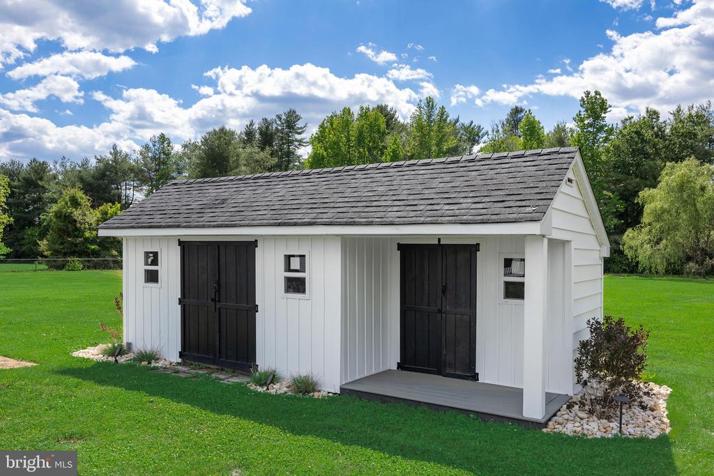 3 HOPEWELL AVENUE