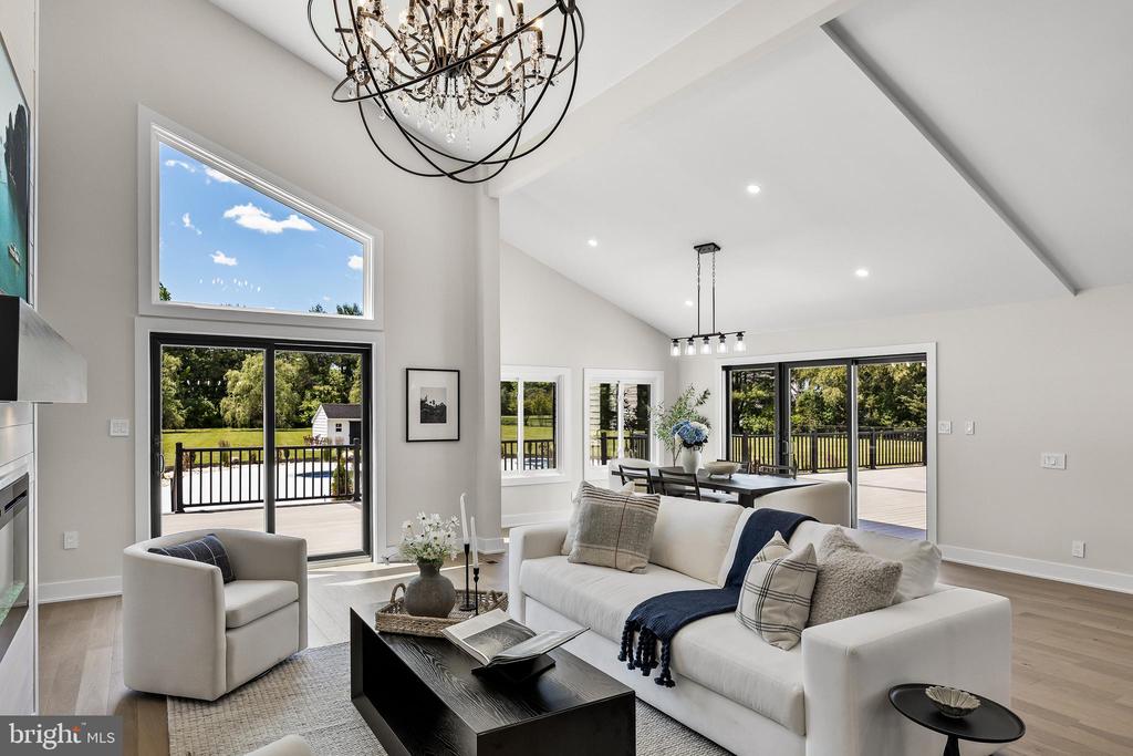 3 HOPEWELL AVENUE
