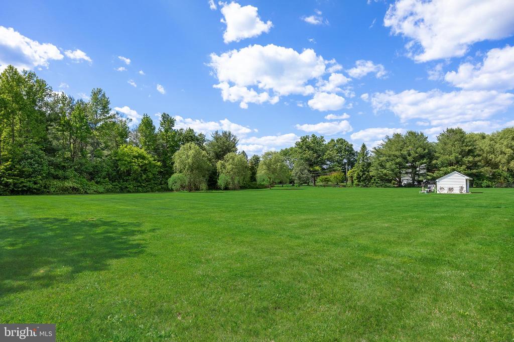 3 HOPEWELL AVENUE