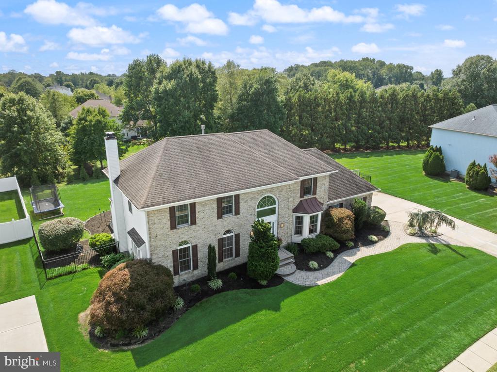 35 PARRY DRIVE