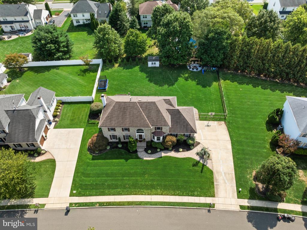 35 PARRY DRIVE