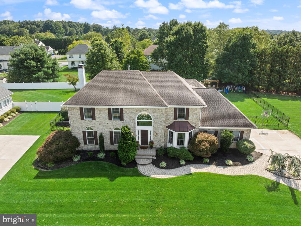 35 PARRY DRIVE