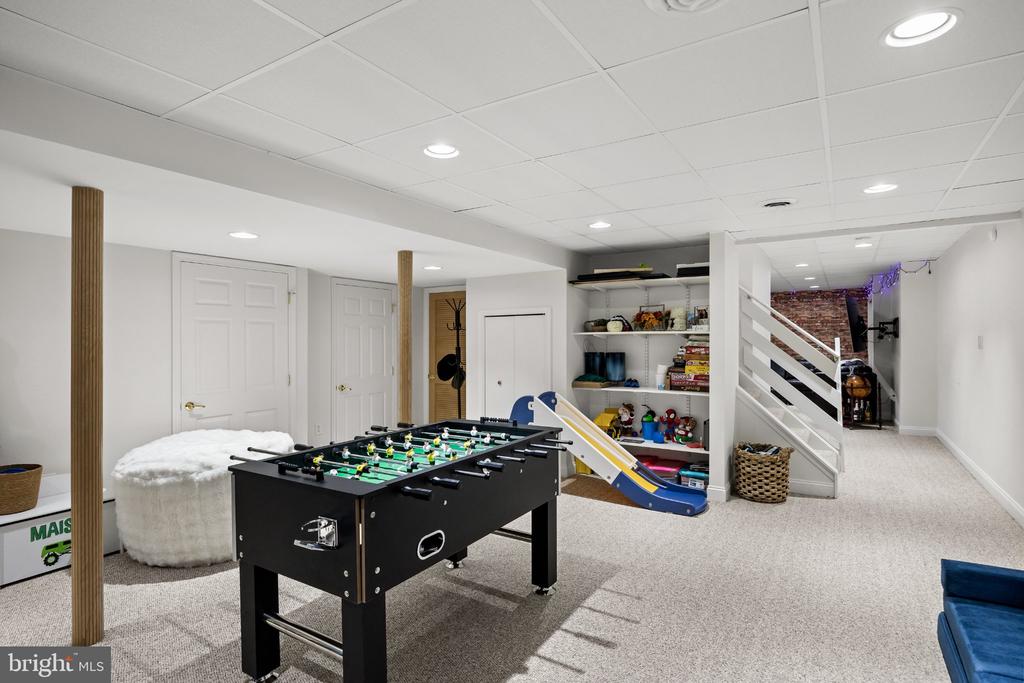 35 PARRY DRIVE
