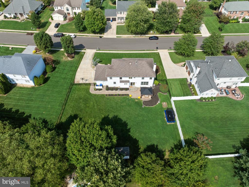 35 PARRY DRIVE