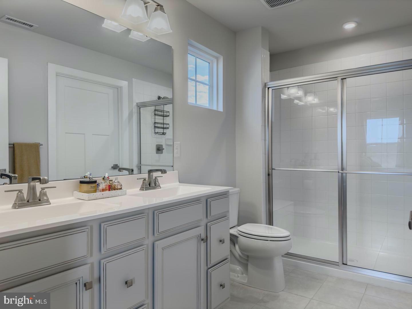 18 Bustleton
