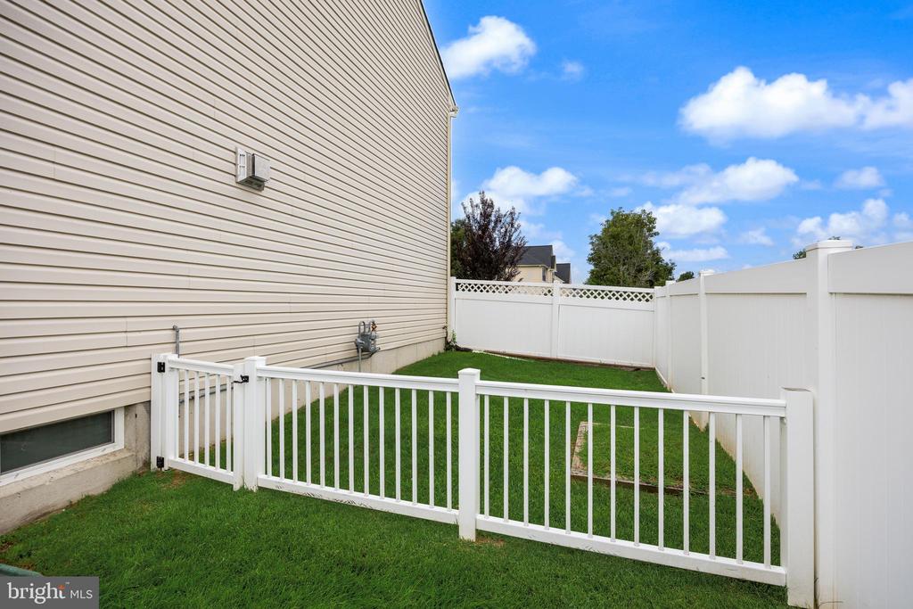 1781 COBBLESTONE LANE