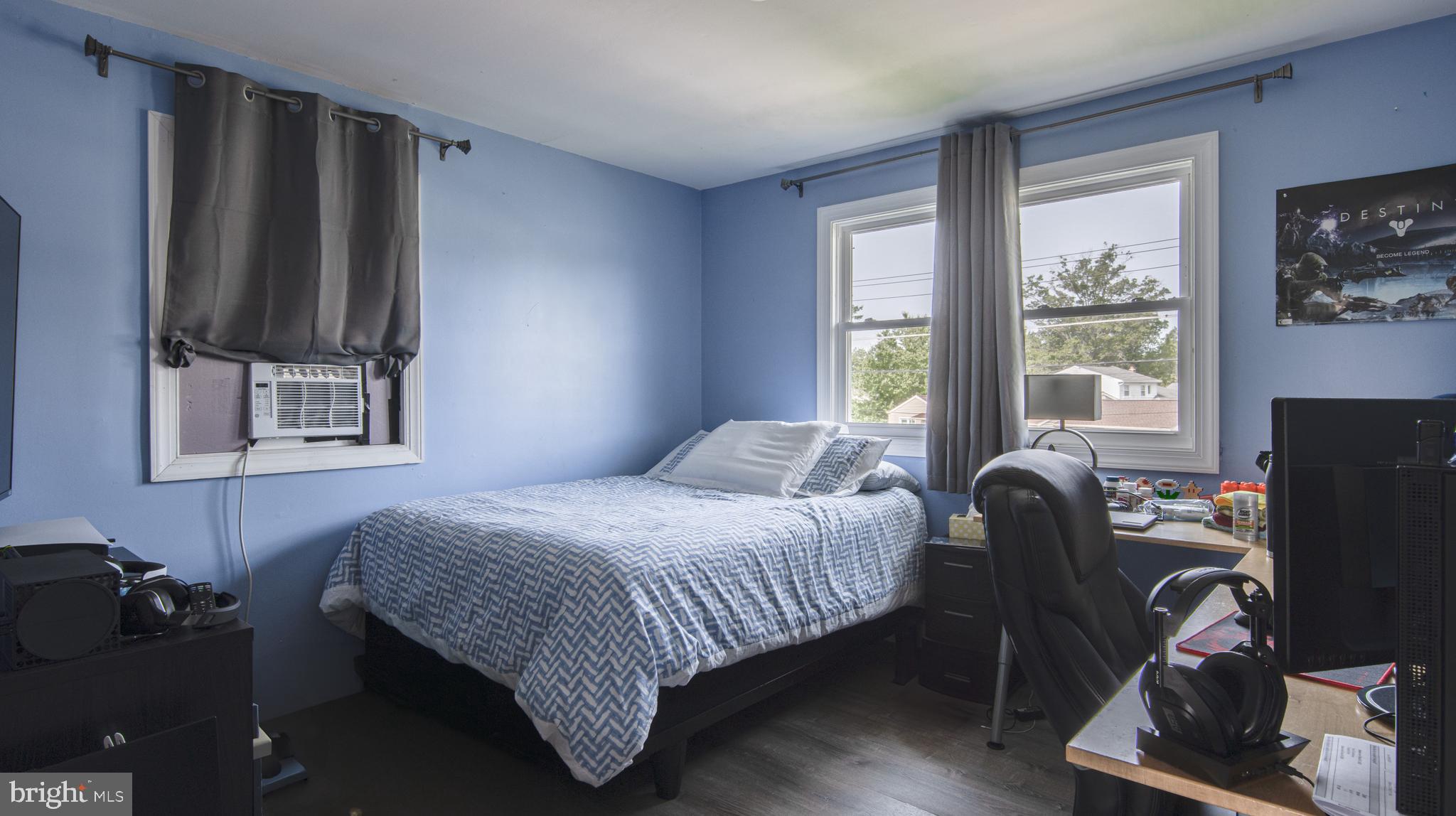 112 E Valleybrook Rd