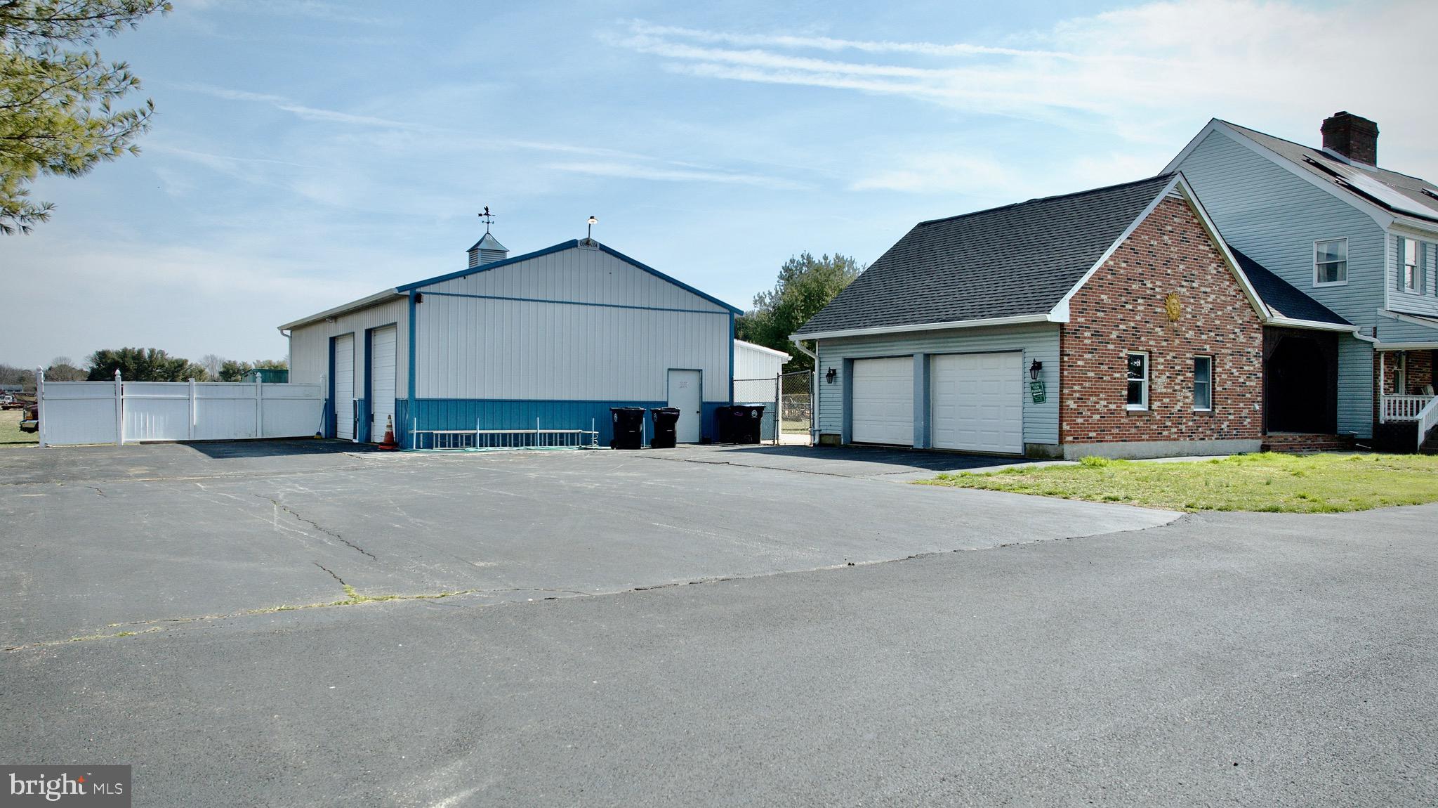1666 Conrad Ave