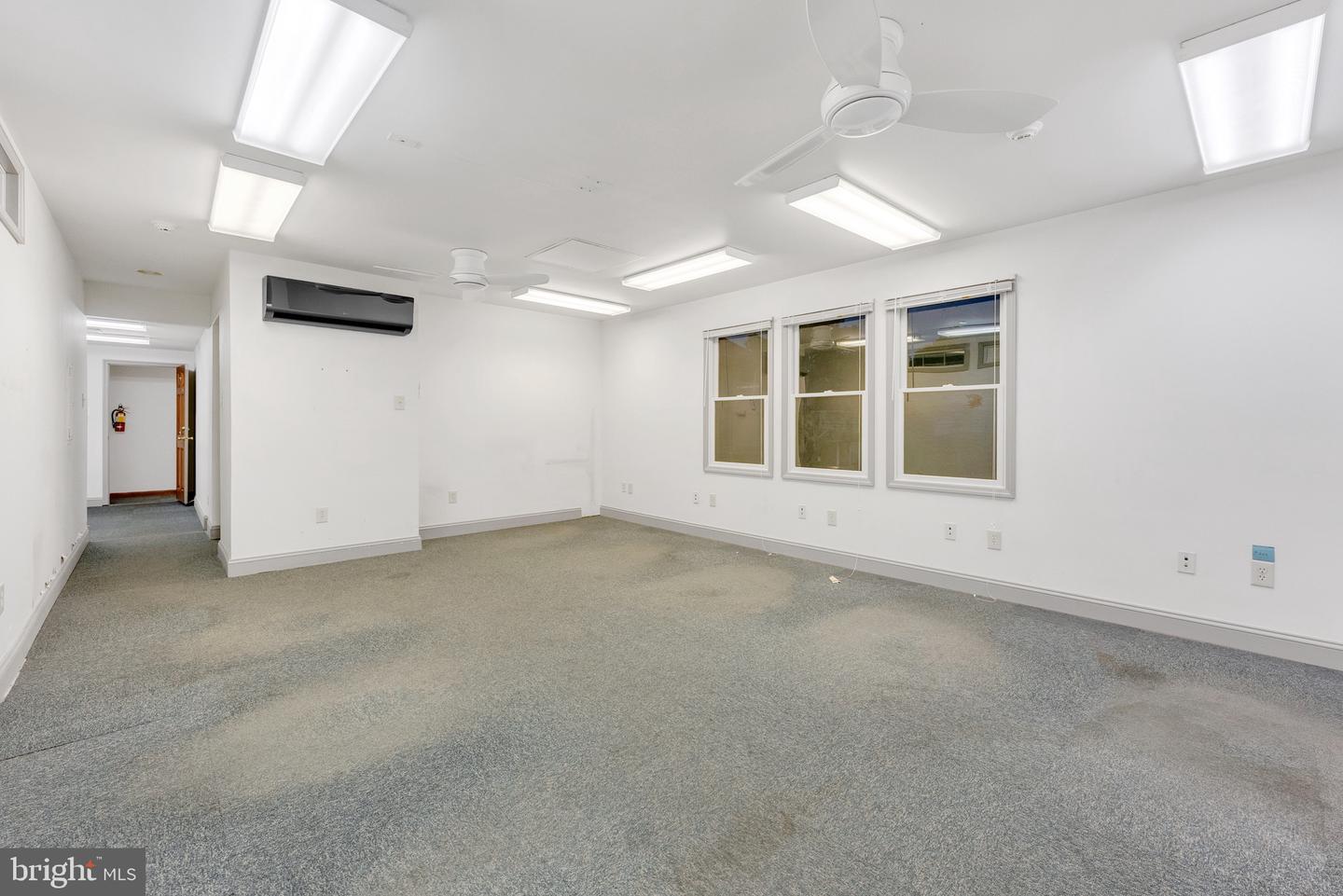 318 White Horse Pike