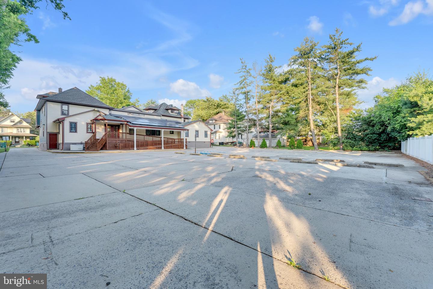 318 White Horse Pike