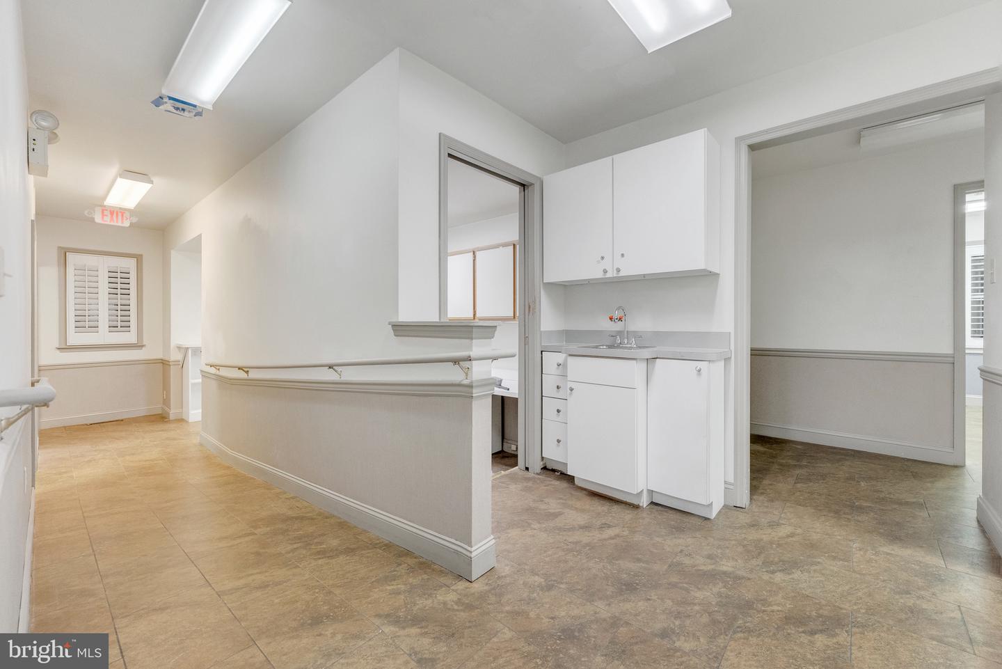 318 White Horse Pike