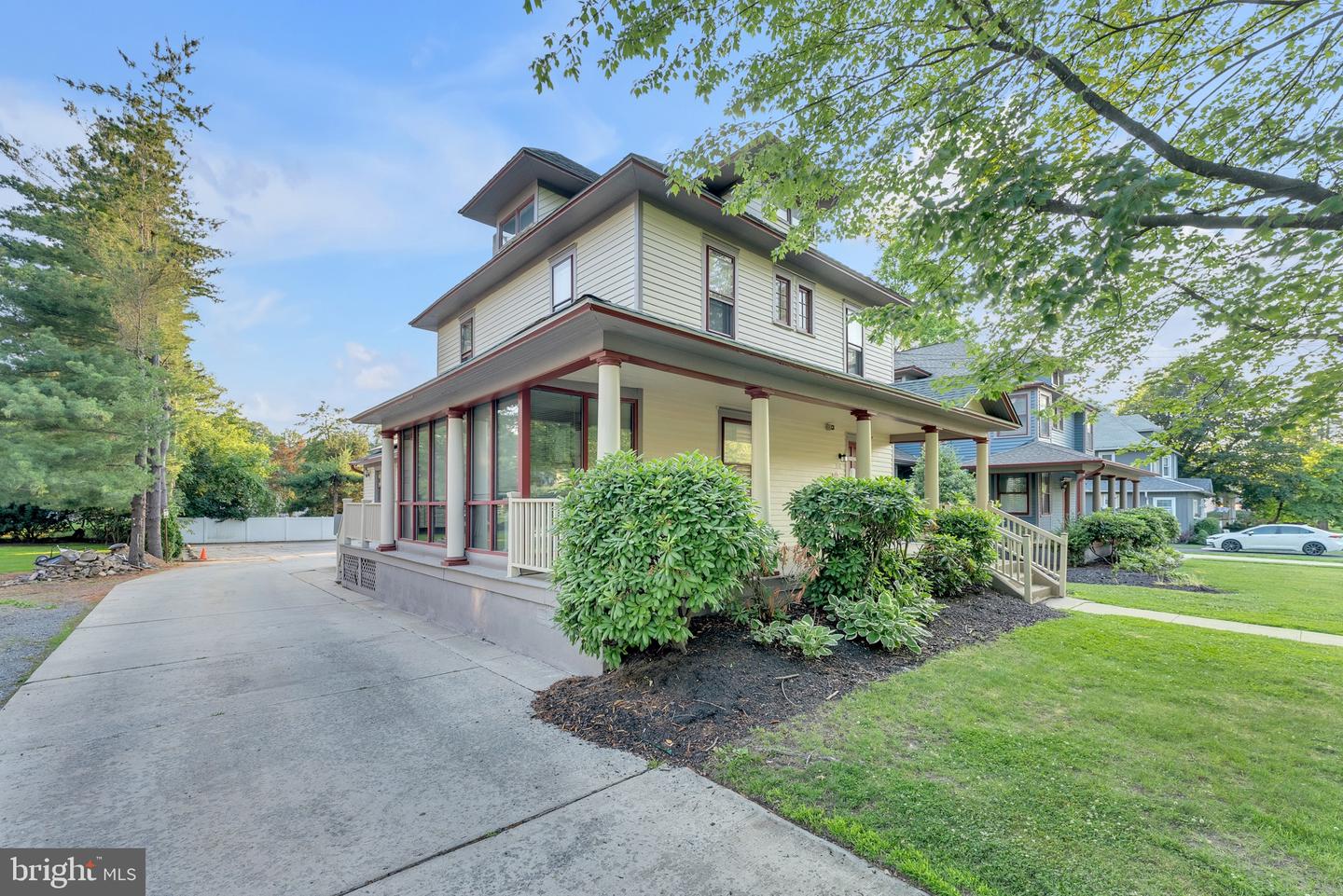 318 White Horse Pike