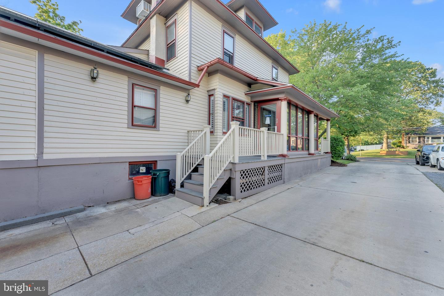 318 White Horse Pike