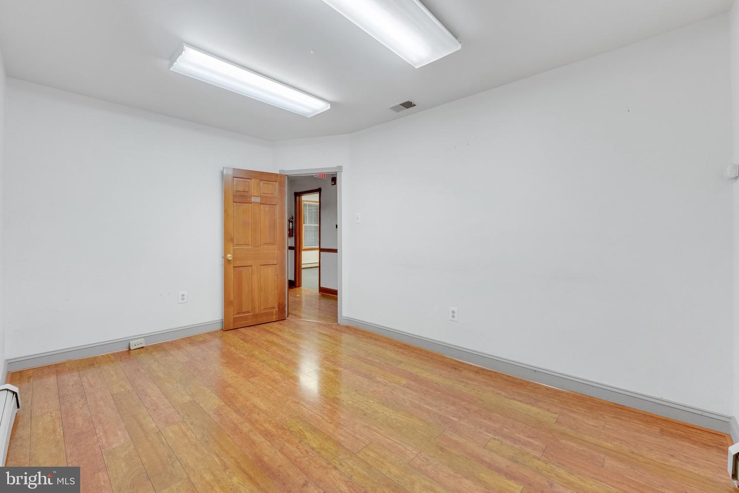 318 White Horse Pike