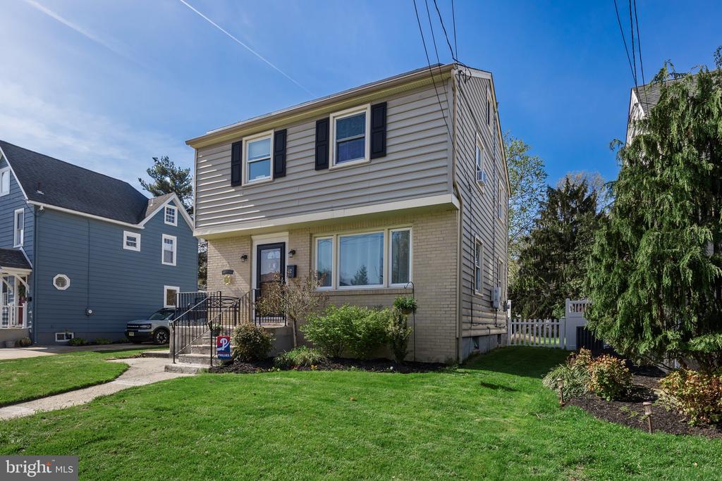82 VIRGINIA AVENUE