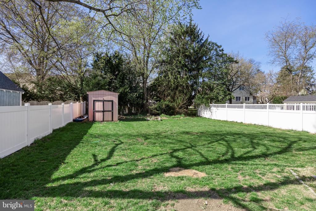 82 VIRGINIA AVENUE