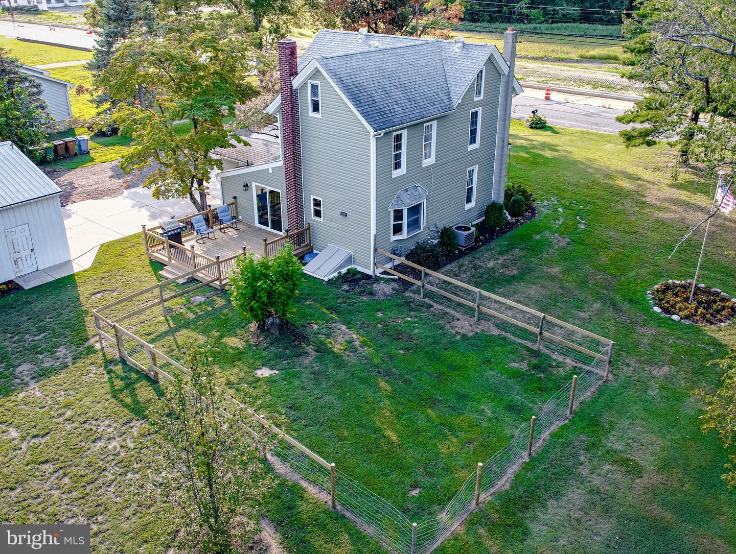 472 Pedricktown Rd