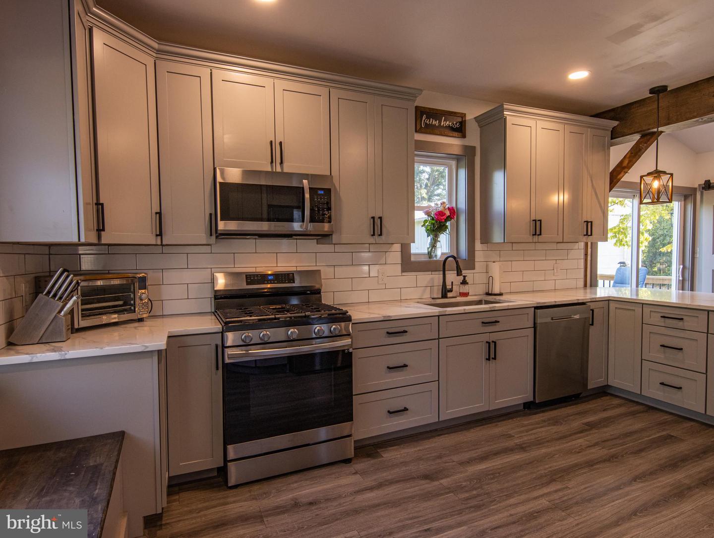 472 Pedricktown Rd
