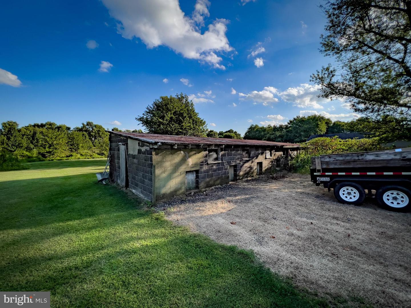 472 Pedricktown Rd