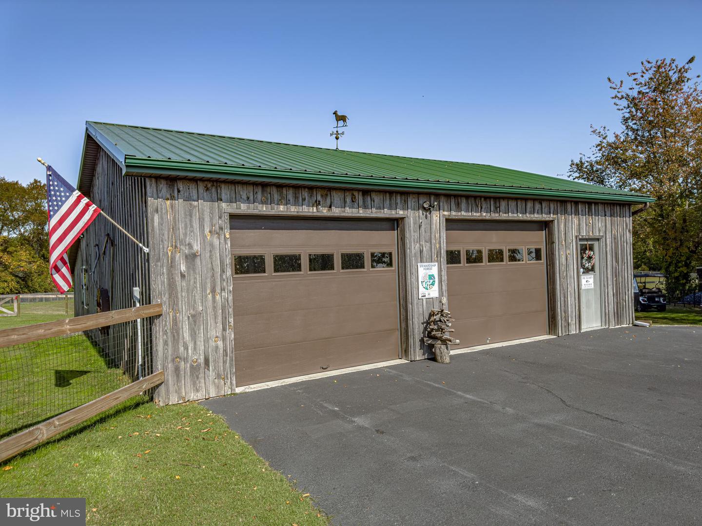 160 Davidson Rd