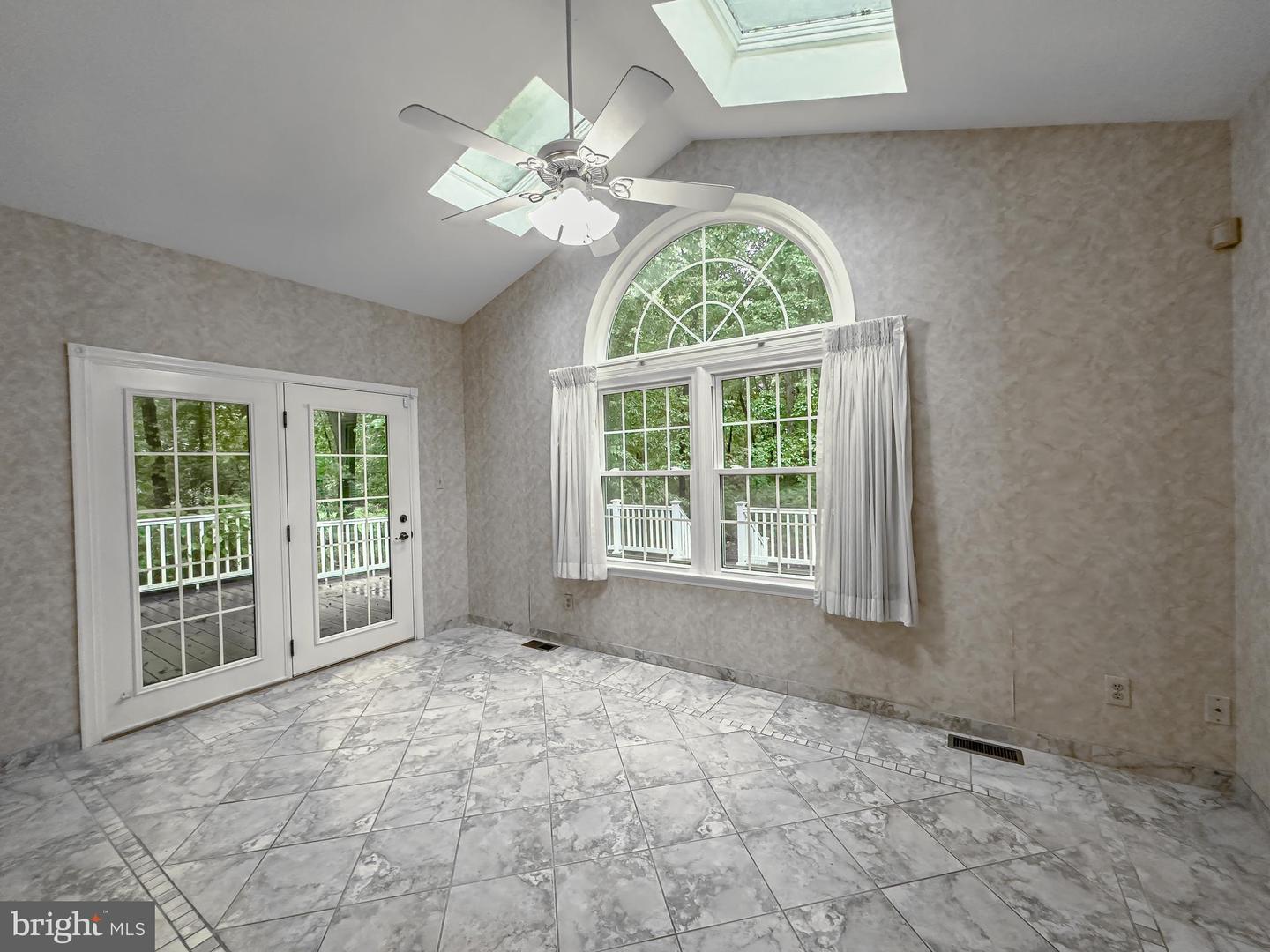 153 Cedar Rd