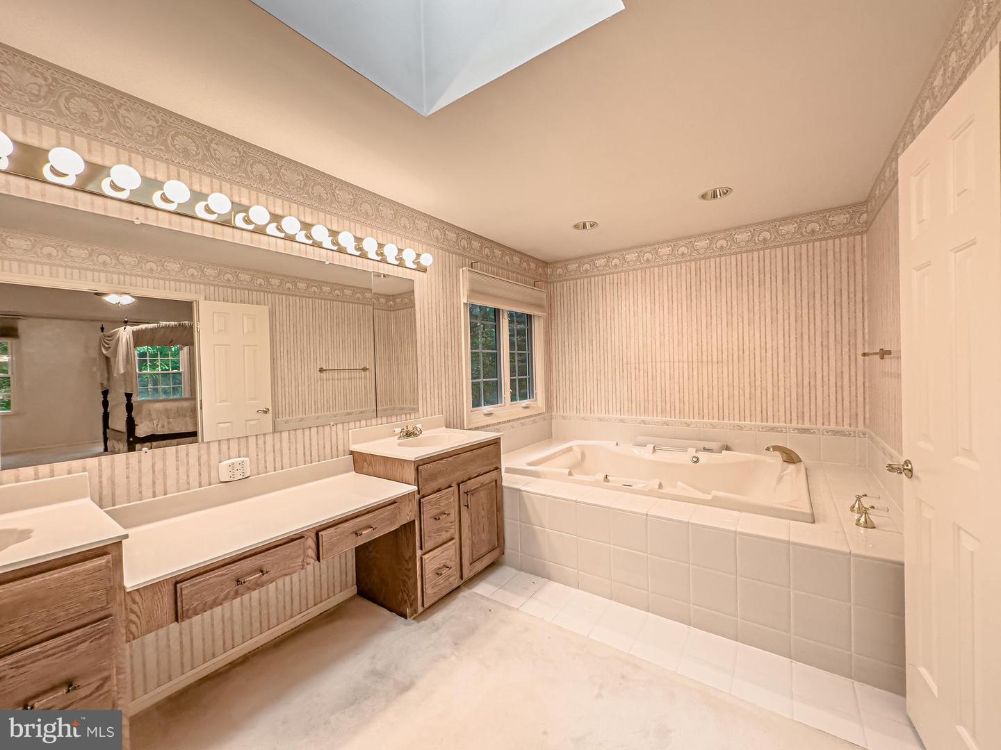 153 Cedar Rd