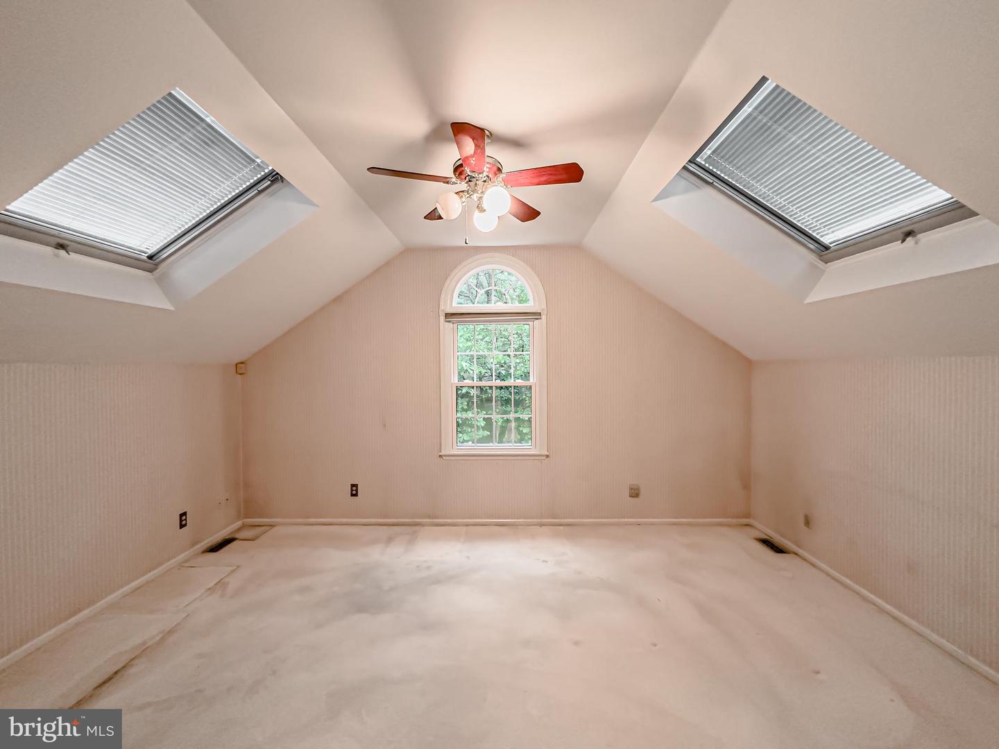 153 Cedar Rd