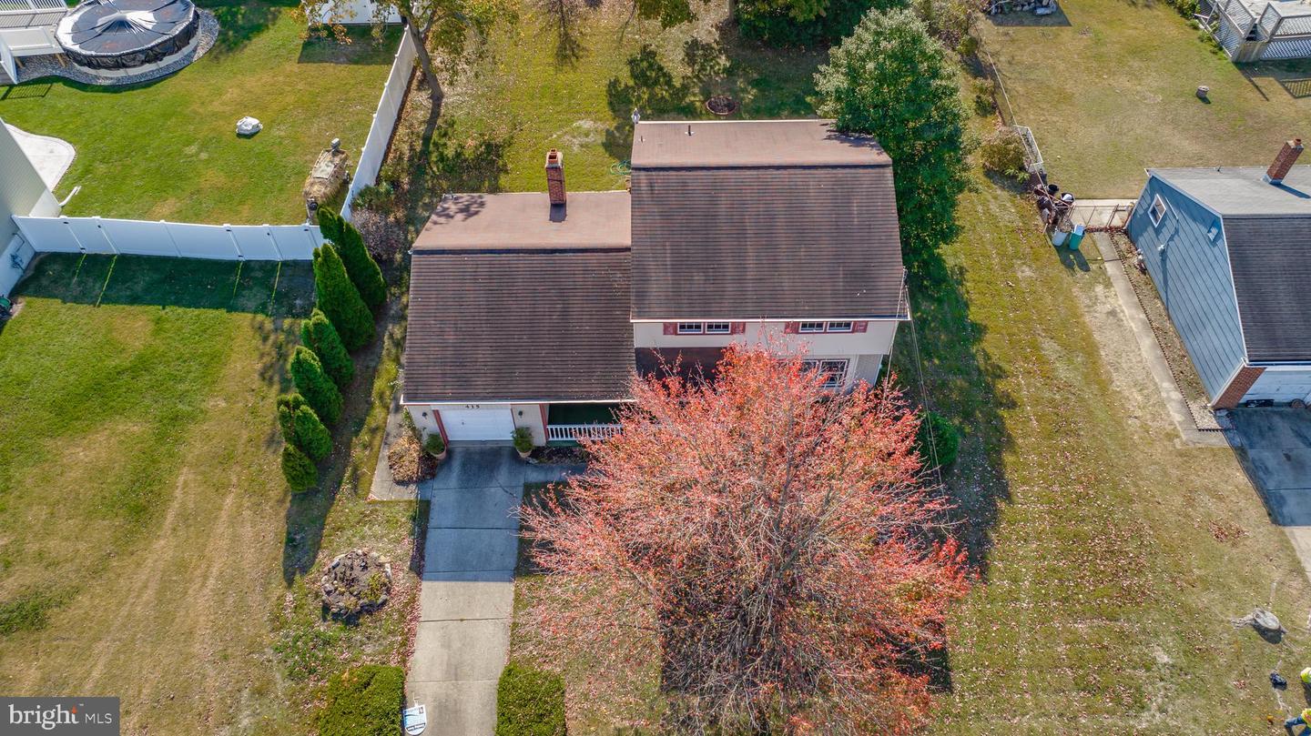 415 Windsor Dr