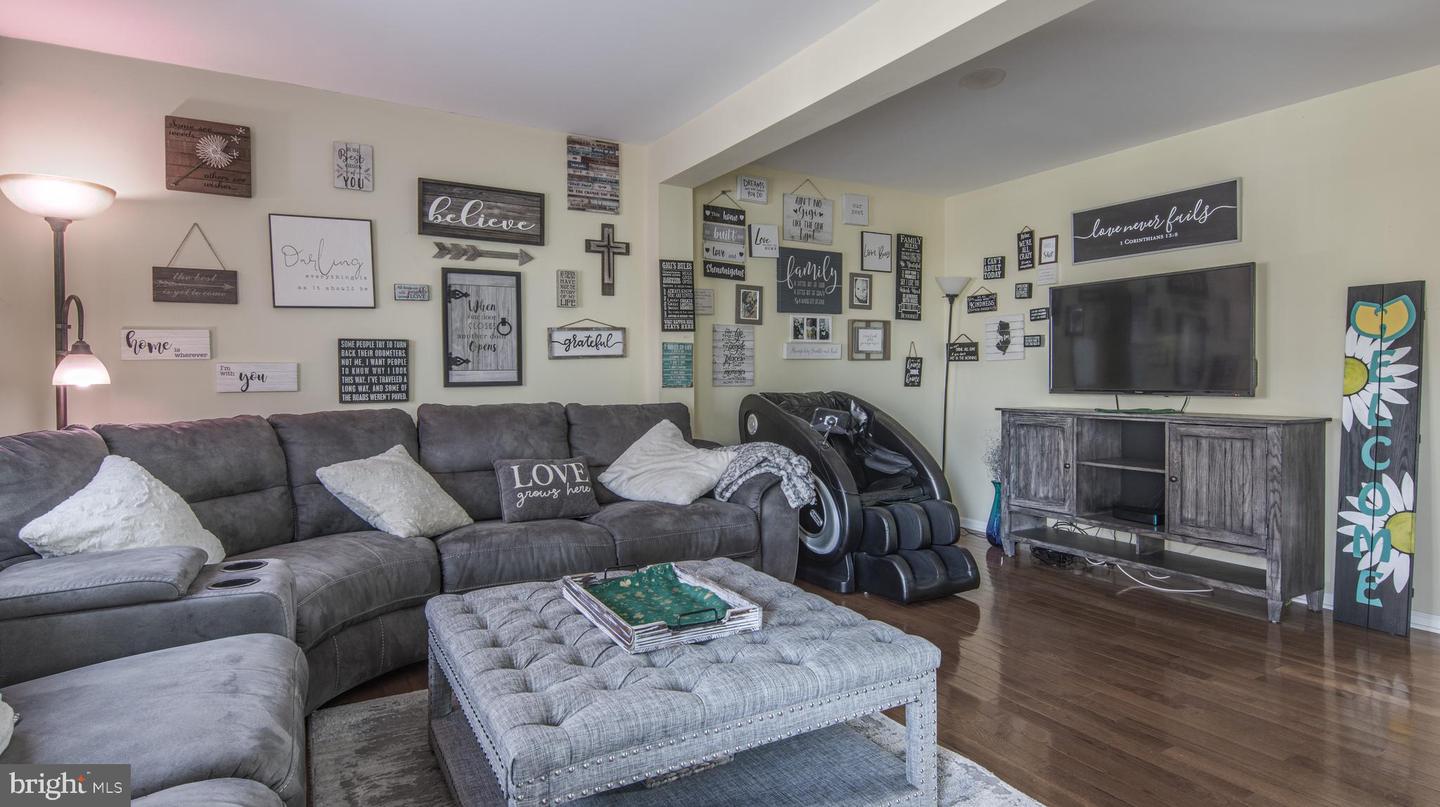 162 Pendragon Way