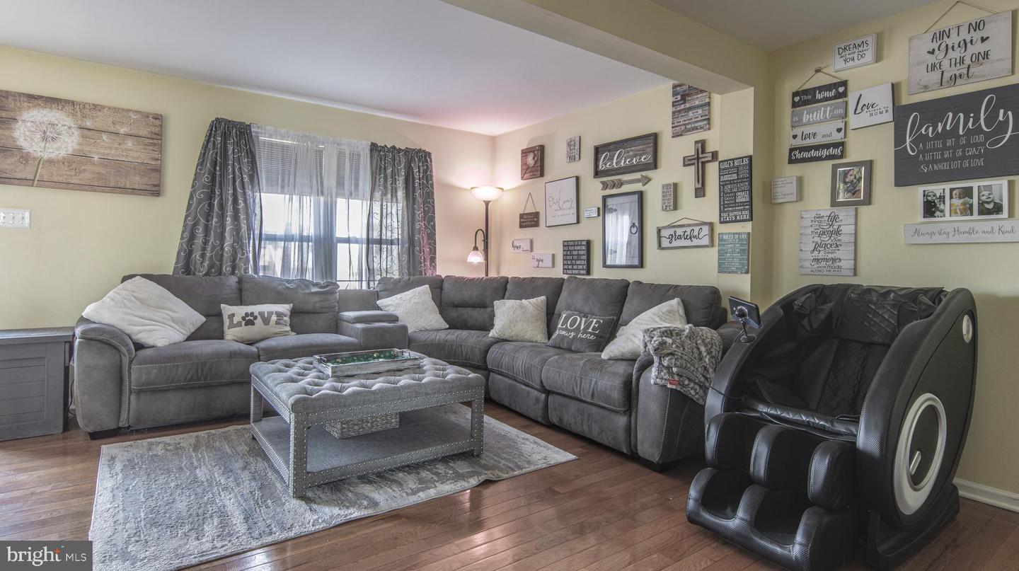 162 Pendragon Way