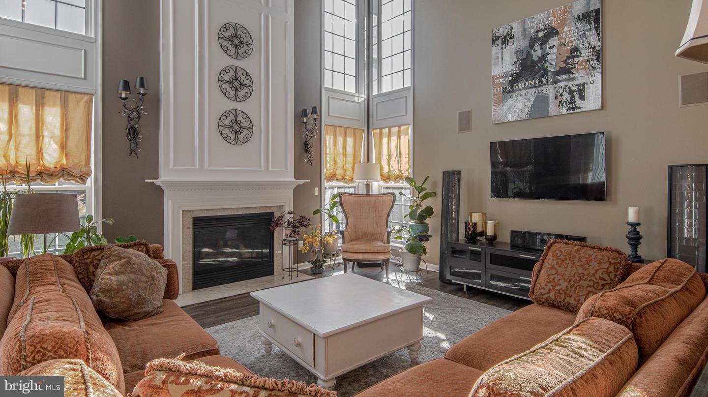 623 Hancock Dr