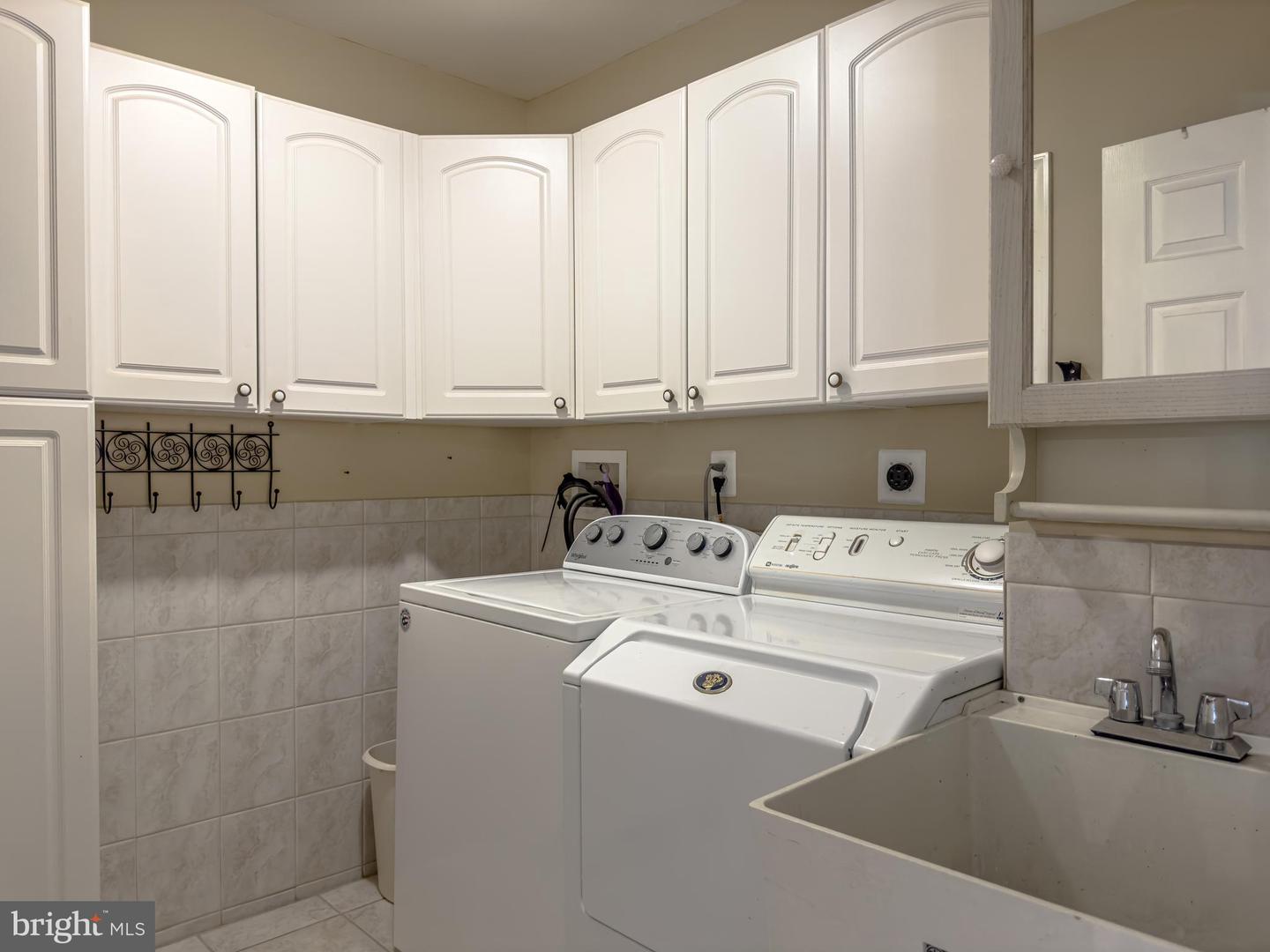 212 Fox Glove Trl