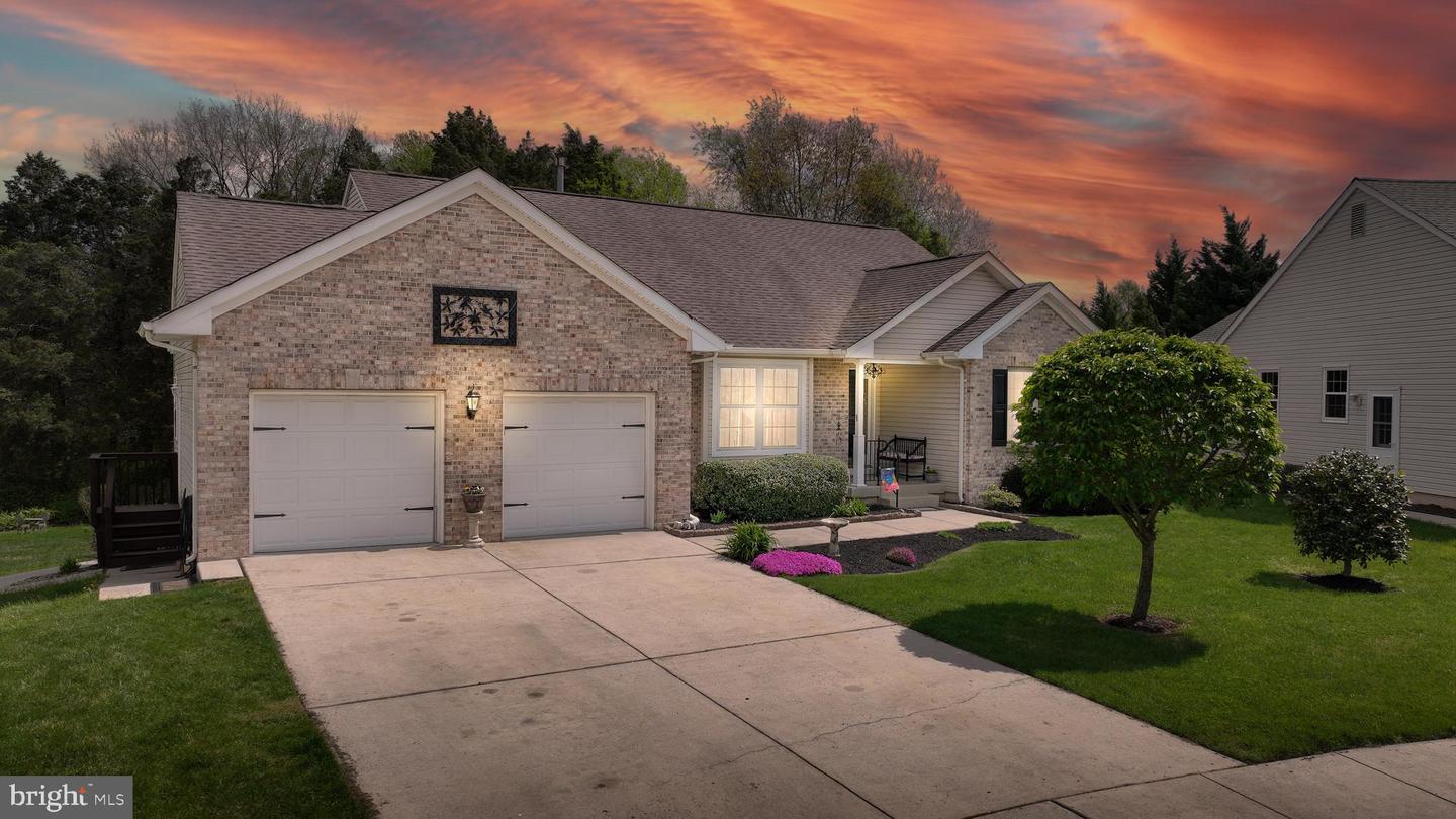 212 Fox Glove Trl