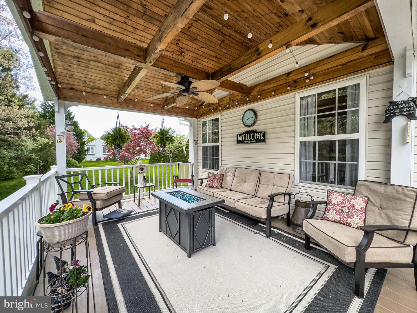 212 Fox Glove Trl