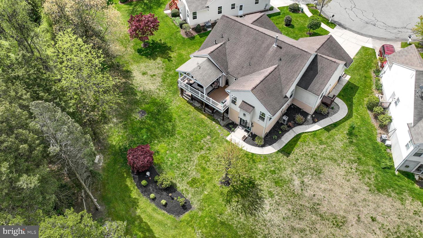 212 Fox Glove Trl