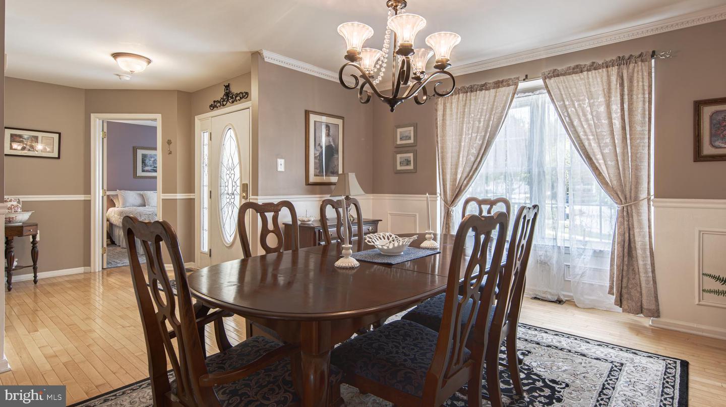 212 Fox Glove Trl