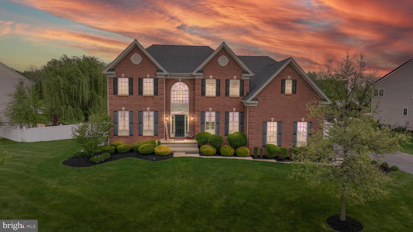 504 Wisteria Way