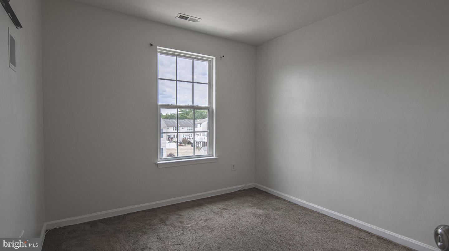 369 Concetta Dr