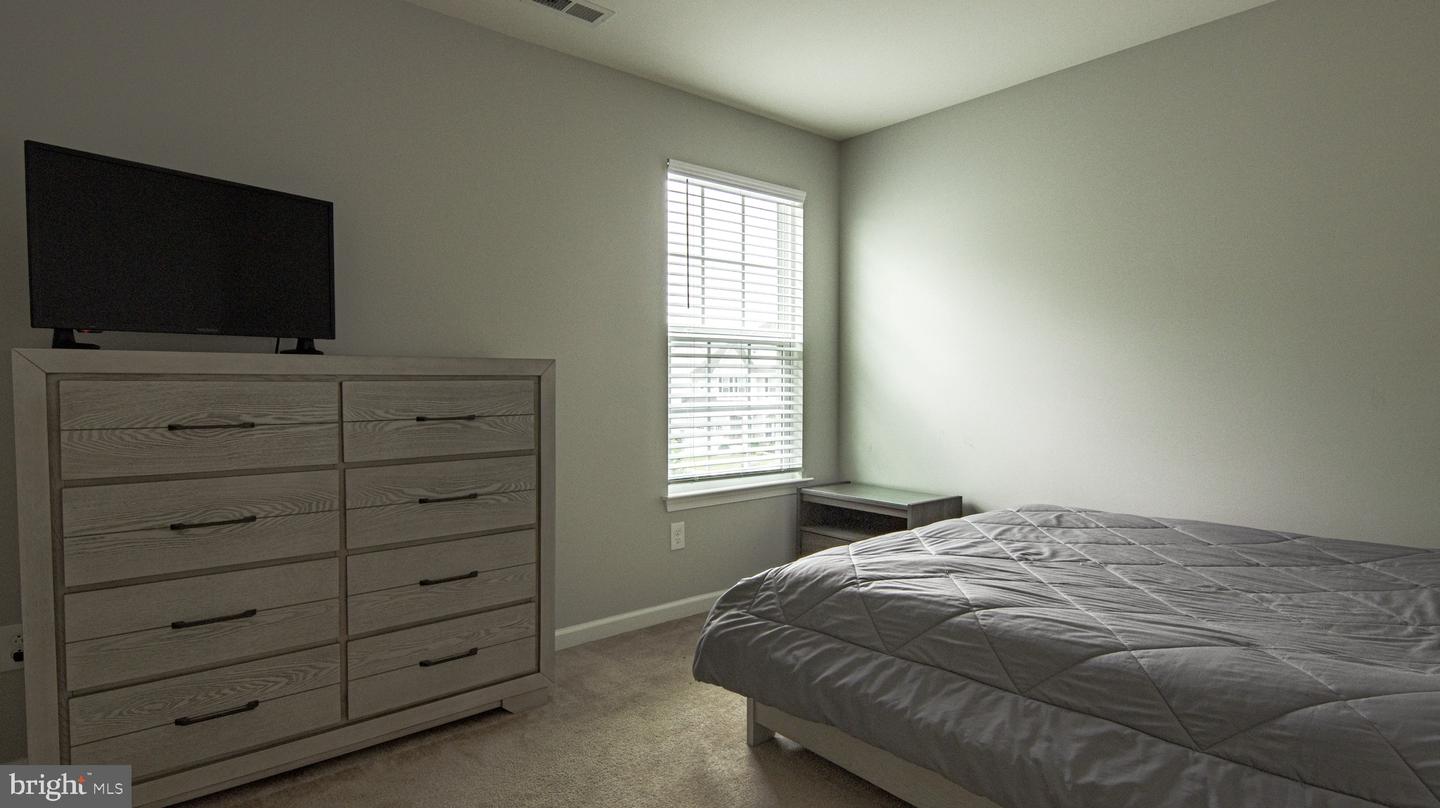 410 Crispin Way