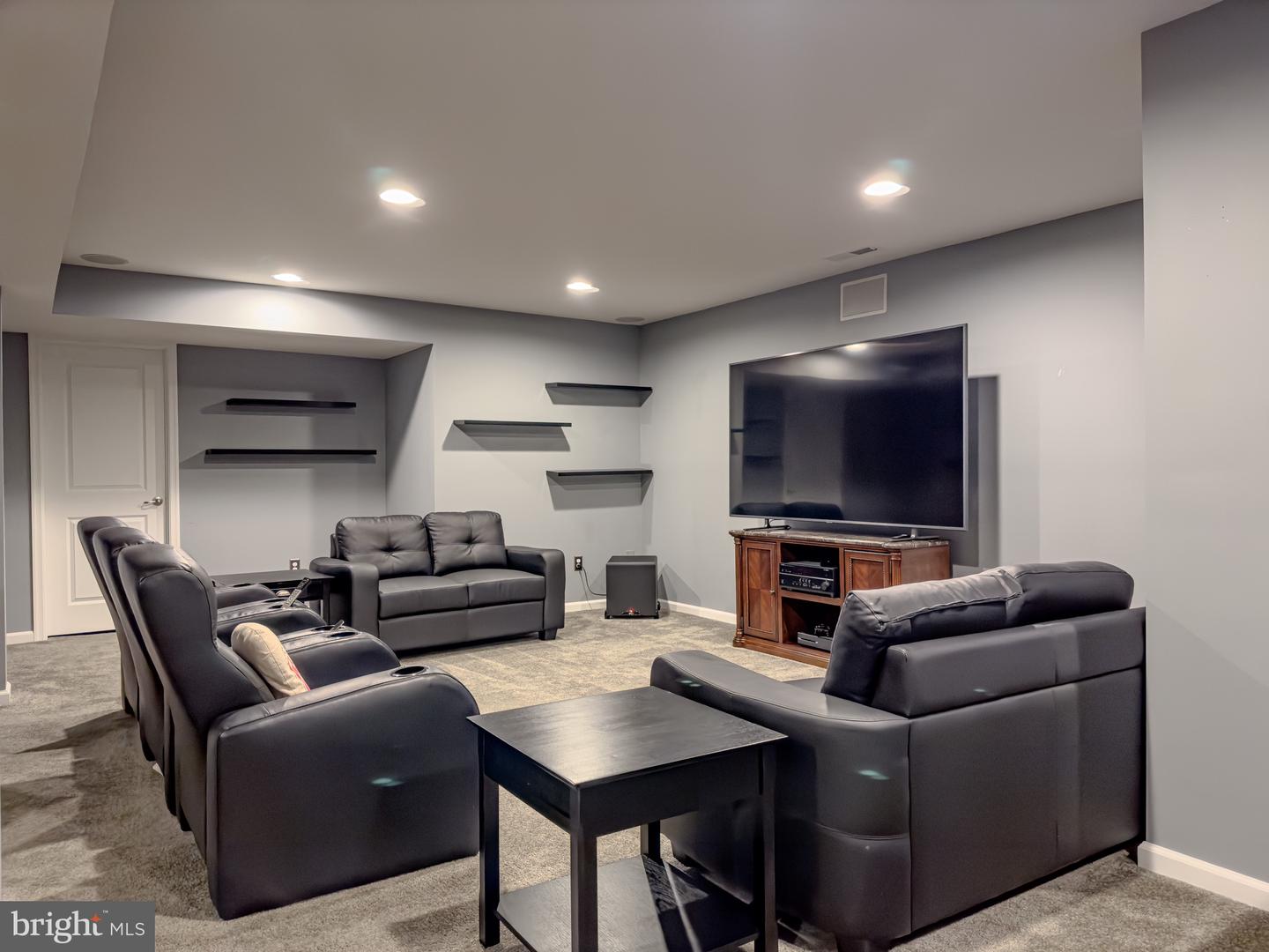 410 Crispin Way