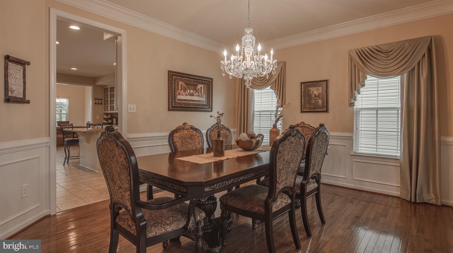 410 Crispin Way