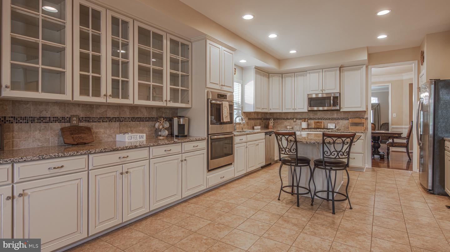 410 Crispin Way