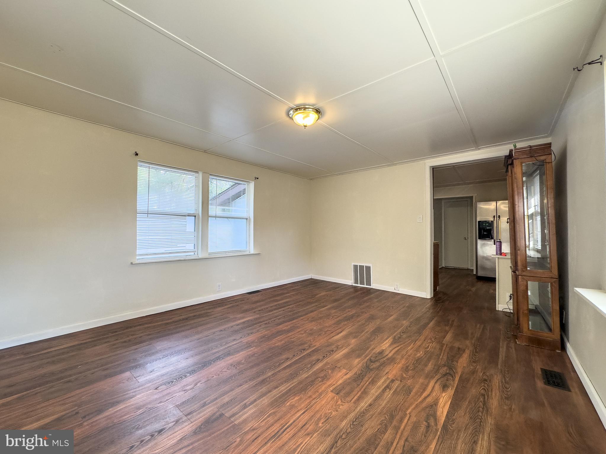 1580 Delsea Dr