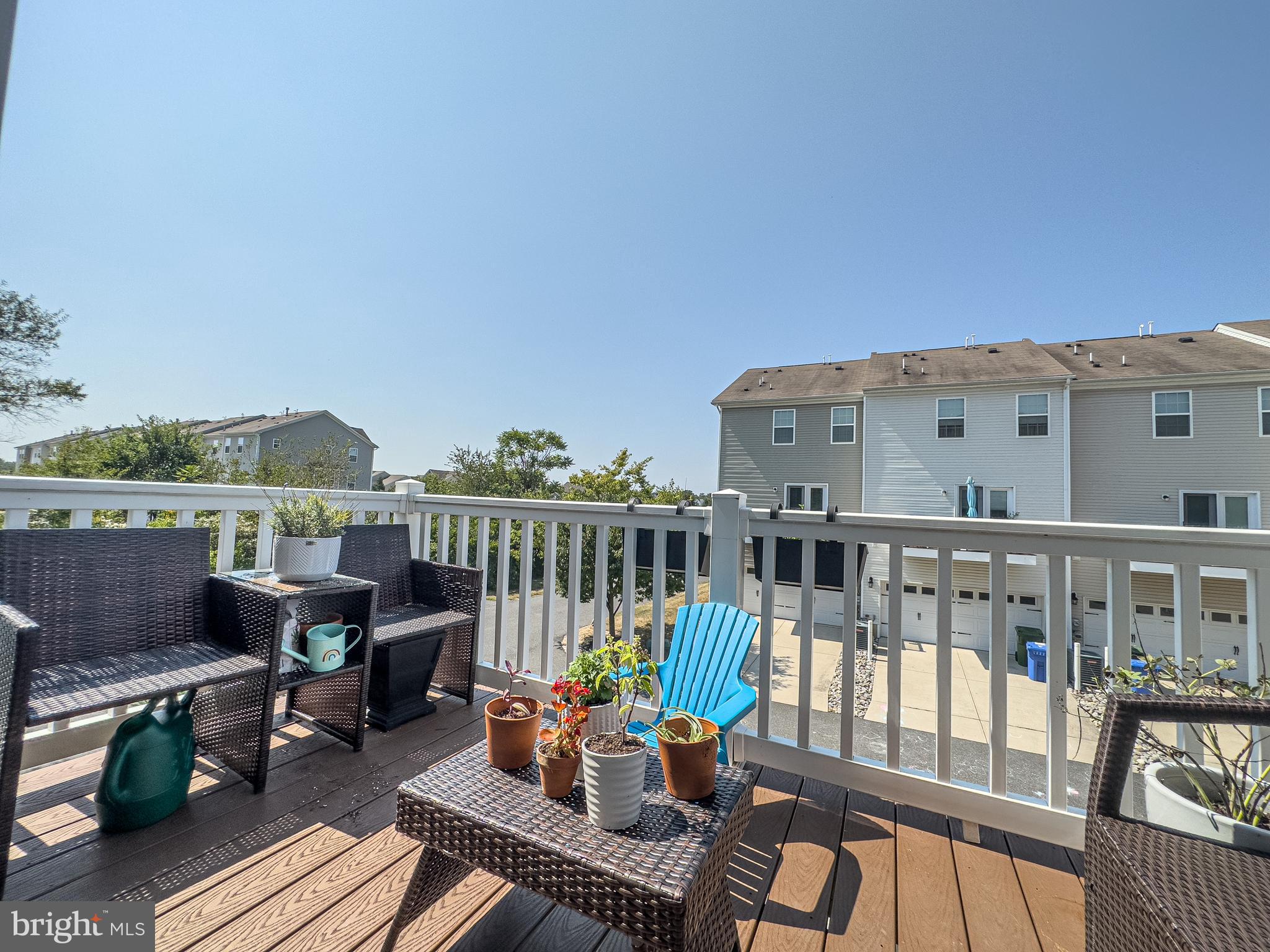 450 Aura Rd
