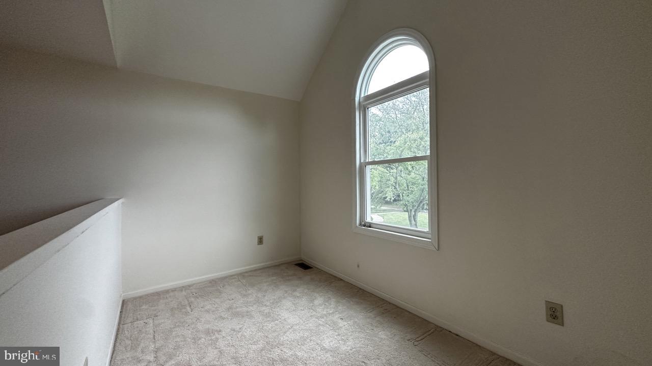 202 Heather Ct