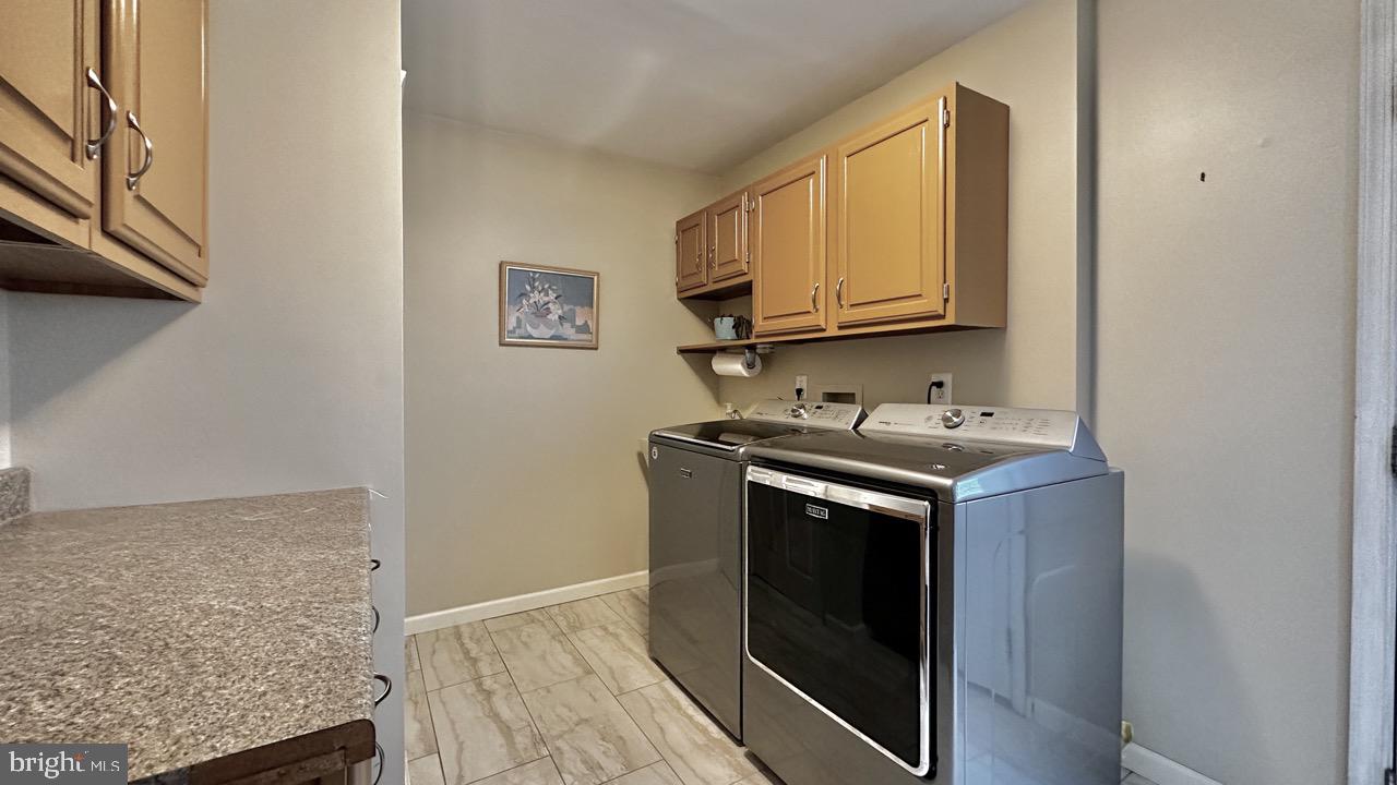 202 Heather Ct