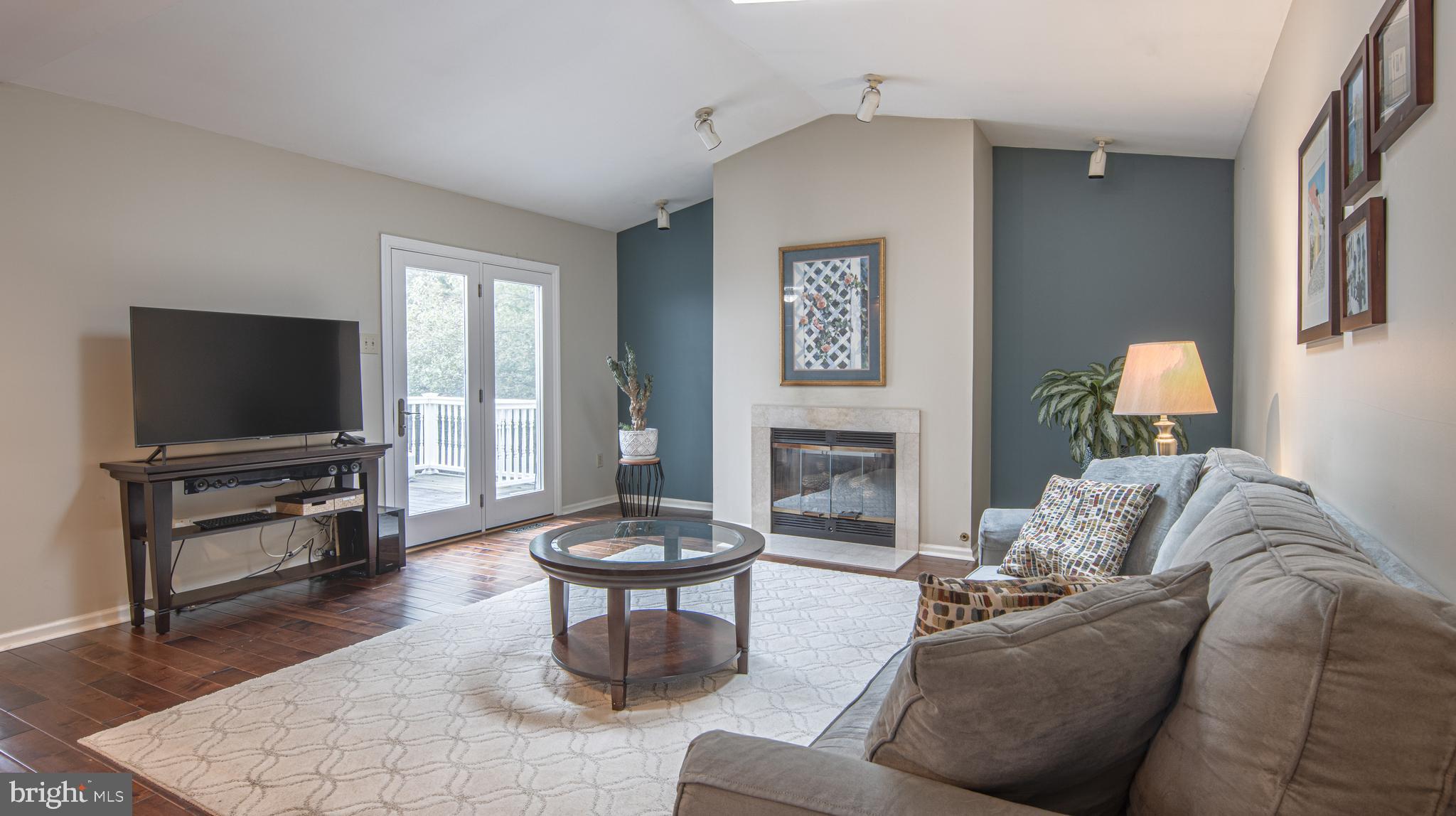 202 Heather Ct