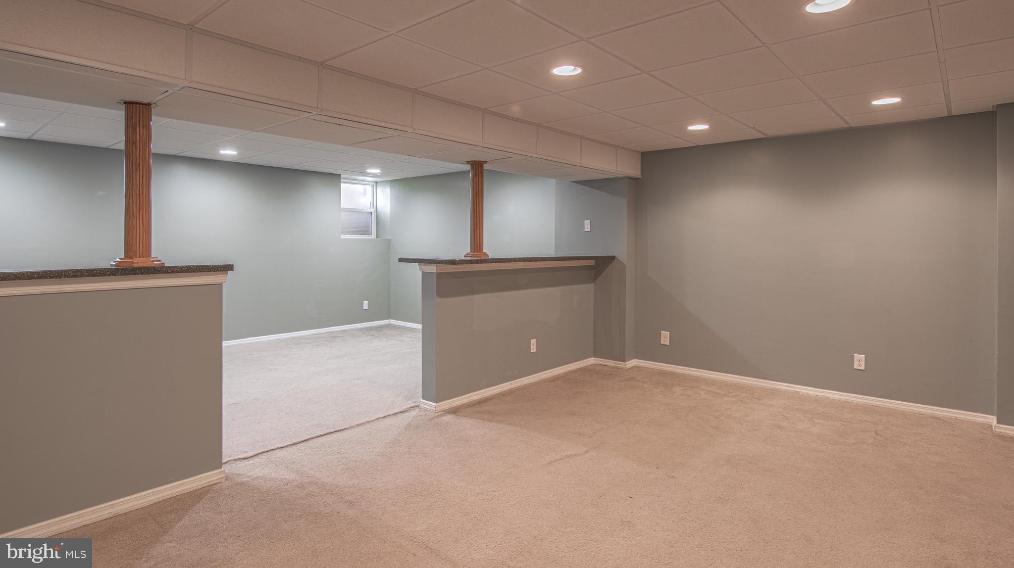 223 Allens Ln